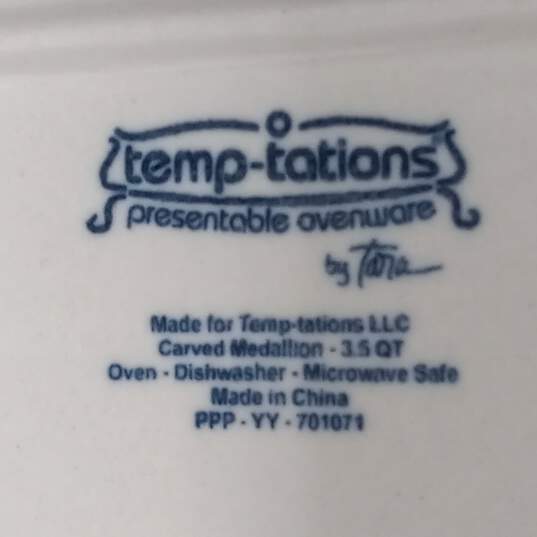 Temp-Tations Blue Ceramic Oval 3.5Qt. Dutch Oven w/Metal Rack image number 5