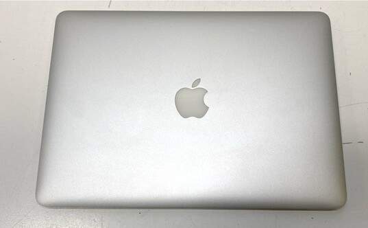 Apple MacBook Air (13", A1466) 250GB Wiped image number 7