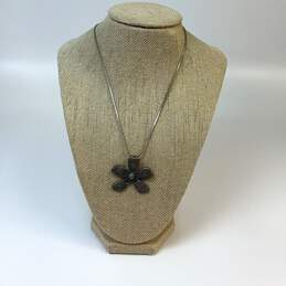 Designer Silpada 925 Sterling Silver Spring Ring Flower Pendant Necklace