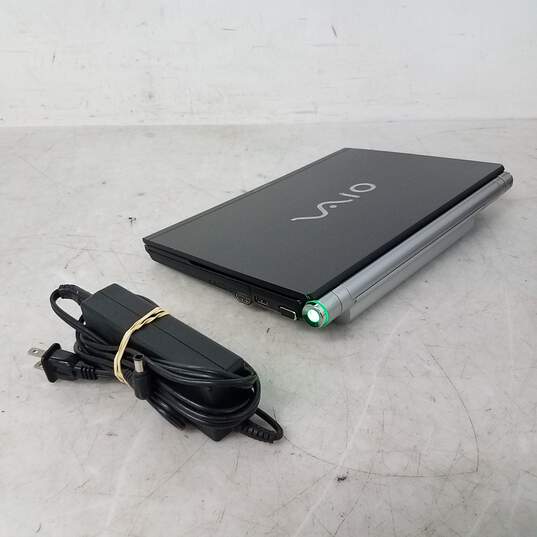 Buy the Vaio PCG-6122L (VGNZ890) 13.1 inch notebook, Intel Core 2 Duo P8800 (2.66GHz), 500GB HDD, Windows 10 | GoodwillFinds
