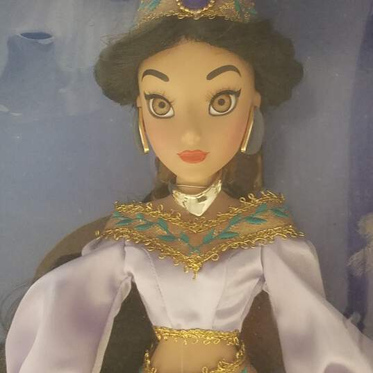 Disney Princess Jasmine Porcelain Keepsake Doll image number 4