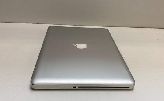 Apple MacBook Pro (15", A1286) 120GB Wiped image number 5