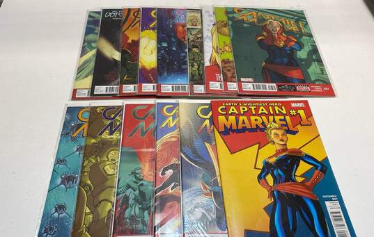 Marvel Captain Marvel Comic Books image number 1
