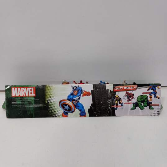 7PC Disney Marvel Assorted Comic Avengers Action Figures image number 6