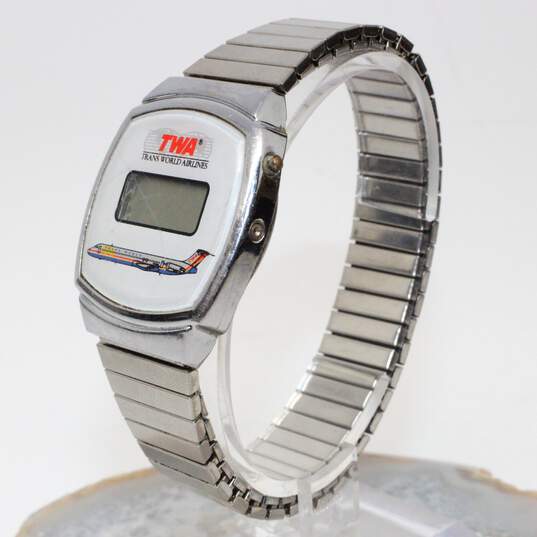 Pair of Vintage TWA (Trans World Airlines) Digital Wristwatches image number 2