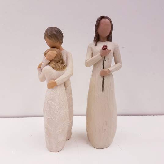 Willow Tree figurine - Close to Me