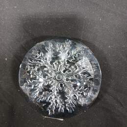Avon Crystal Snowflake Paperweight IOB alternative image