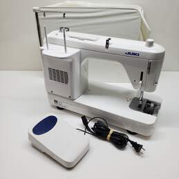 Juki TL-2000Qi Mid-Arm Quilting and Sewing Machine