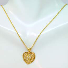 14k Yellow Gold Etched Heart Pendant Necklace 2.3g alternative image