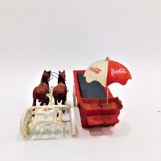 VNTG Coca-Cola Brand Cast Iron Wagon with Horses Set image number 3
