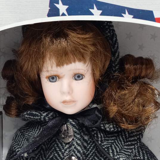 Dolls Across America Petite Porcelains by Barbara Lee image number 2