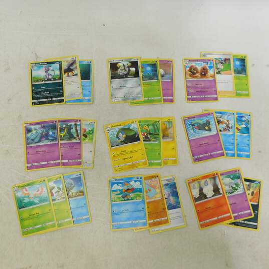 Pokemon TCG Huge Collection Lot of 100+ Cards w/ Holofoils and Rares image number 8