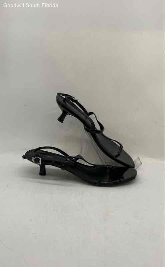 Michael Kors Womens Black Sandals Size 9M image number 2