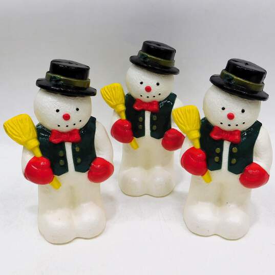 1997 Dynagood Snowman Blow Mold Pathway Light Covers Christmas Decorations image number 5