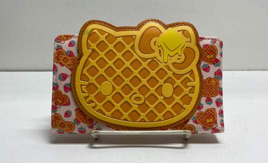 Loungefly X Hello Kitty Waffle Bifold Wallet Multicolor image number 2