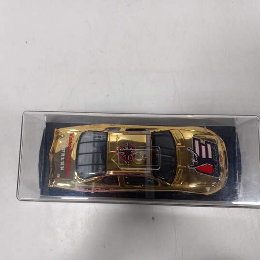 Dale Earnhardt #3 Monte Carlos Collectible Diecast Car image number 5