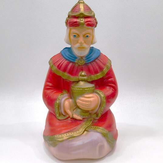 Vintage General Foam Nativity Red Robe Wise Man 24" Lighted Christmas Blow Mold image number 2