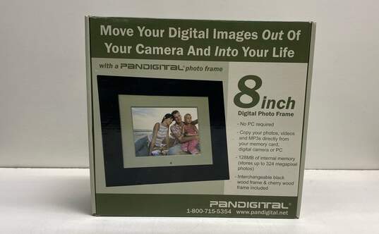 PANDIGITAL 8 inch Digital Photo Frame image number 1