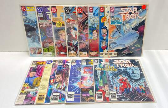 DC Star Trek Comic Book Assortment image number 1