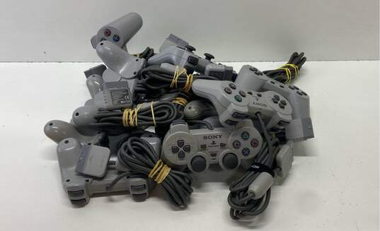Sony Playstation Wired Controllers - Lot of 10, Gray >>FOR PARTS<< image number 1
