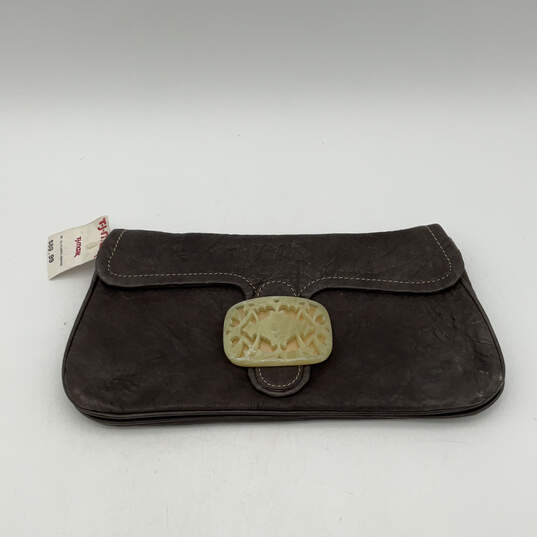 NWT Womens Brown Pebble Leather Inner Pocket Magnetic Flap Clutch Wallet image number 1