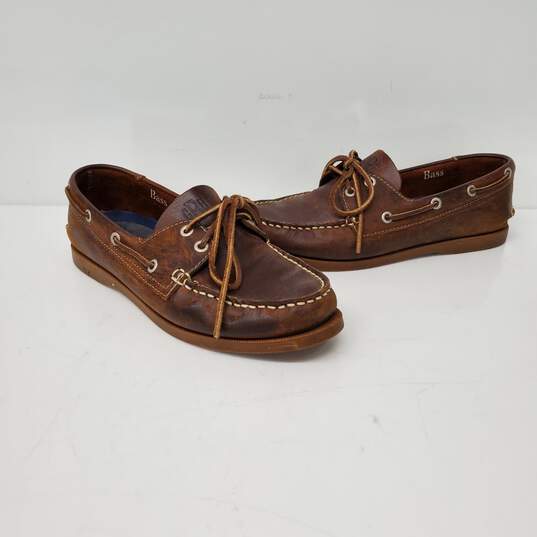 G.H Bass & Co. WM's Leather Brown Flats Size 9.5 image number 2