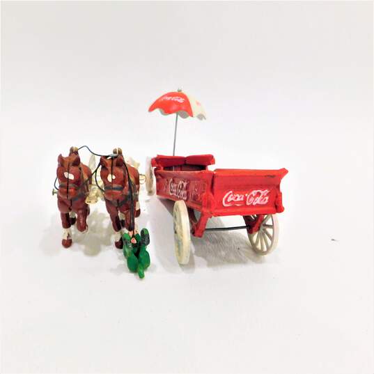 VNTG Coca-Cola Brand Cast Iron Wagon with Horses Set image number 2
