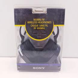 Sony MDRRF970RK Wireless Headphones -900MHz RF NIP