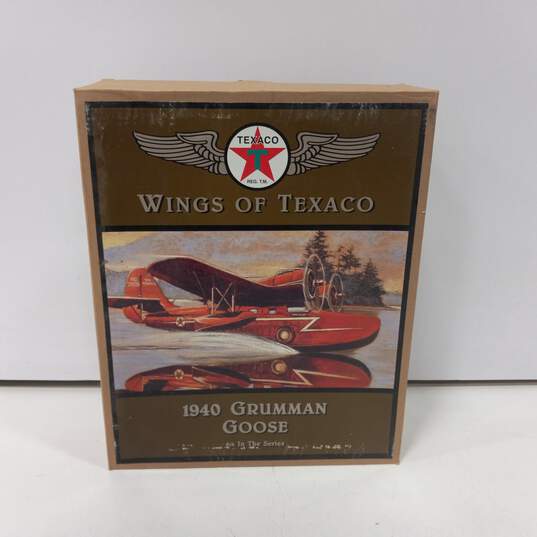 Wings of Texaco 1940 Grumman Goose Model Aircraft in Original Box image number 1