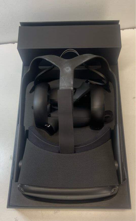 Meta Oculus Quest MH-B VR Headset image number 5