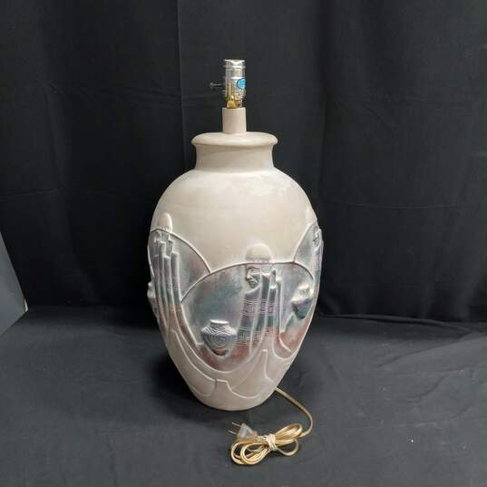 Vintage Underwriters Laboratories Sculptural Egyptian Motif Pottery Lamp image number 3