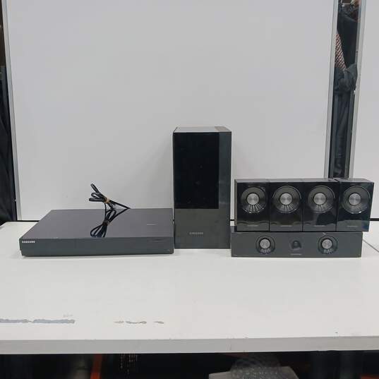Samsung HT-C550 5.1 Channel Home Theater System image number 1
