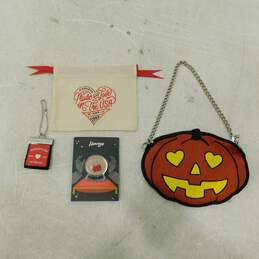Harveys Halloween Pumpkin Jack O Lantern Coin Purse w/ Bonus Pin Charm & GC Bag