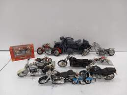 Lot of Harley Davidson Model Motorcycles