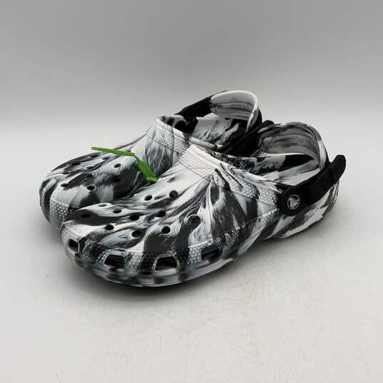 NWT Crocs Womens Black White Classic Adjustable Tie Dye Clogs Size 12 image number 2