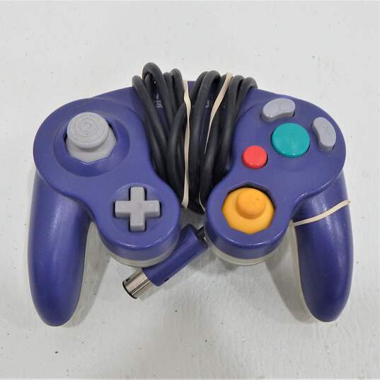 8 ct. Nintendo GameCube Controllers image number 6