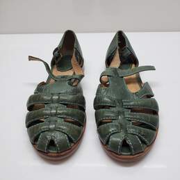 Frye Julie Fisherman Green Leather Sandals Size 8.5 alternative image