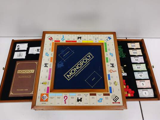 Monopoly Heirloom Edition Board Game image number 1