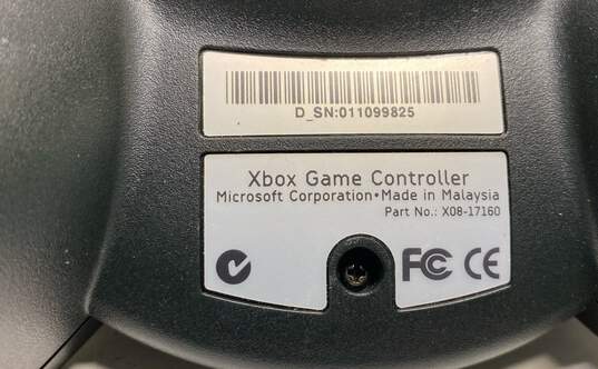 Microsoft Xbox Wired Duke Controller - Black image number 5
