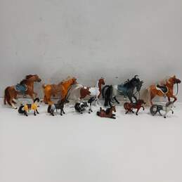 Assorted Horse Figures Toys alternative image