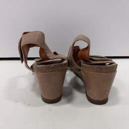 Taos Wedge Sandals size 8.5 alternative image