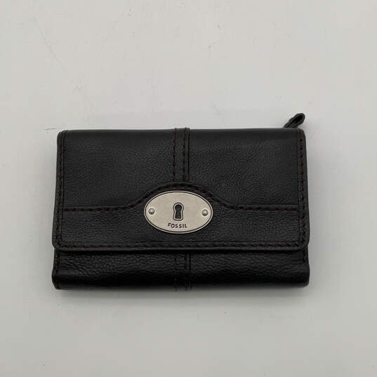 NIB Womens Black Leather Various Card Slots Multipurpose Trifold Wallet image number 2
