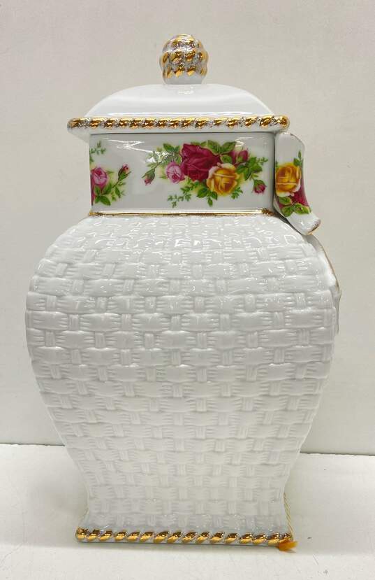 Royal Albert 12in Tall "Old Country Roses" Ceramic Biscuit / Cookie Jar image number 5