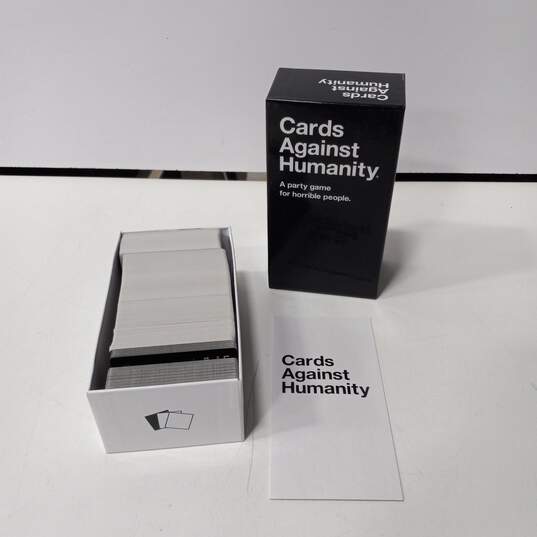 Cards Against Humanity Card Game image number 1