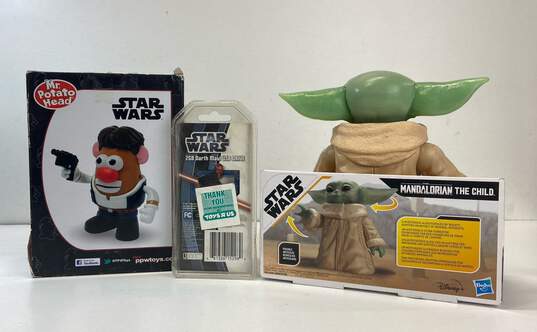Bundle of 3 Assorted Disney Star Wars Figures image number 5