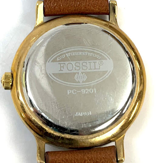 Designer Fossil PC-9201 Gold-Tone Brown Leather Strap Analog Wristwatch image number 5