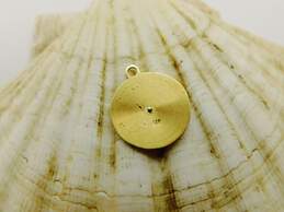 14K Yellow Gold Mary Religious Etched Circle Pendant For Repair 1.5g alternative image