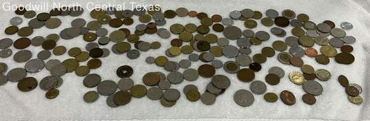 200 World Coins 1910 2021 image number 1