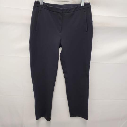 Lululemon Athletica WM's Black Cropped Trousers Size 8 image number 1