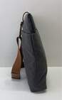 Incase Gray Canvas Tablet Laptop Sling Backpack Bag image number 4